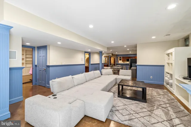 $825,000 | 99 Hummingbird Court, Dunkirk, MD 20754