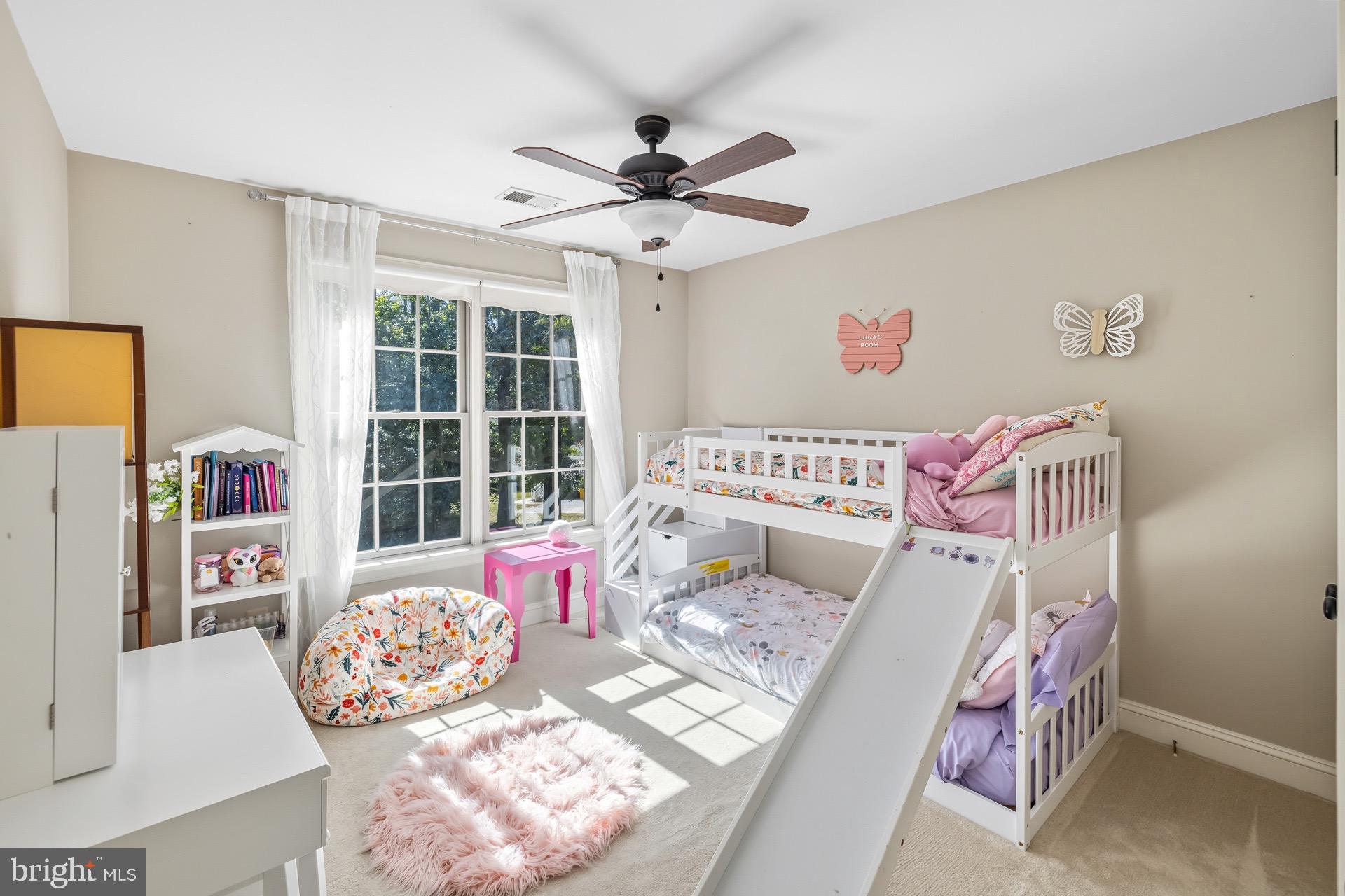 99 Hummingbird Court Dunkirk, MD 20754 - Photo 34 of 82 a bed room with a bed and a window