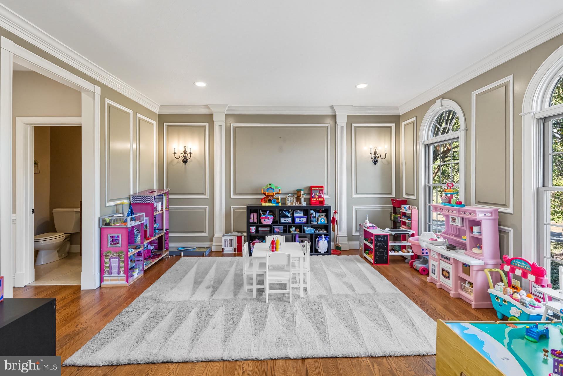 99 Hummingbird Court Dunkirk, MD 20754 - Photo 6 of 82 Formal Living Room