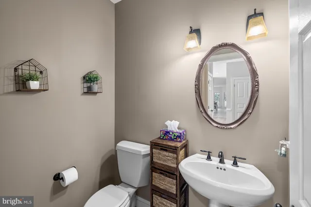 $825,000 | 99 Hummingbird Court, Dunkirk, MD 20754