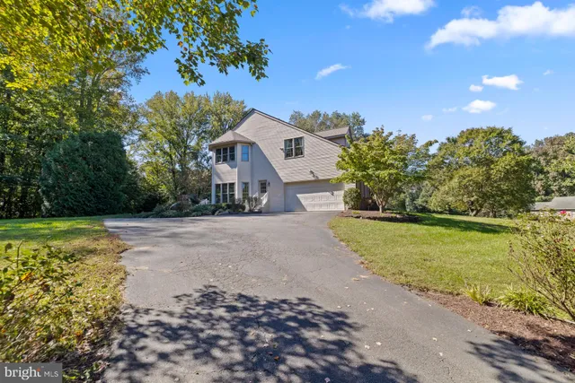 $850,000 | 99 Hummingbird Court, Dunkirk, MD 20754