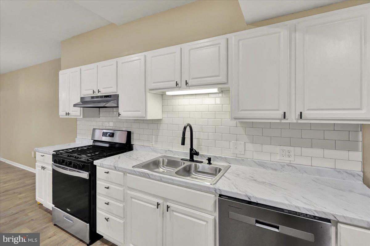 1323 Walnut Street Reading, PA 19604 - Photo 10 of 25 Gallery Image 10