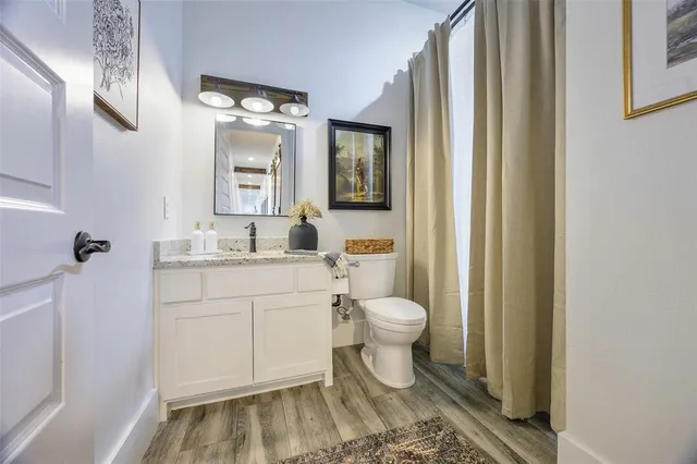 $1,199,000 | 12345 Flow Road, Krum, TX 76249