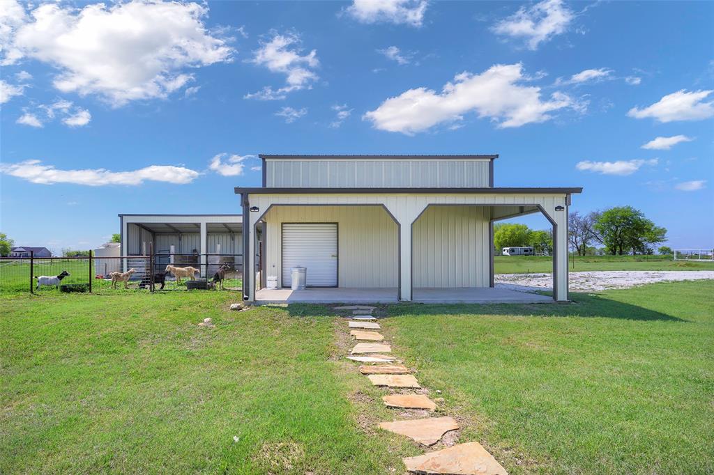 12345 Flow Road Krum, TX 76249 - Photo 35 of 38