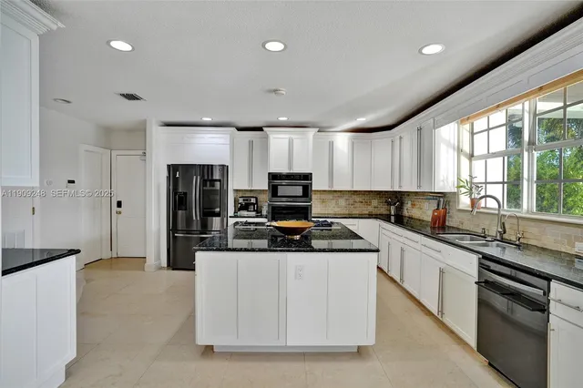 $3,680,000 | 18300 Southwest 158th Street, Miami, FL 33187