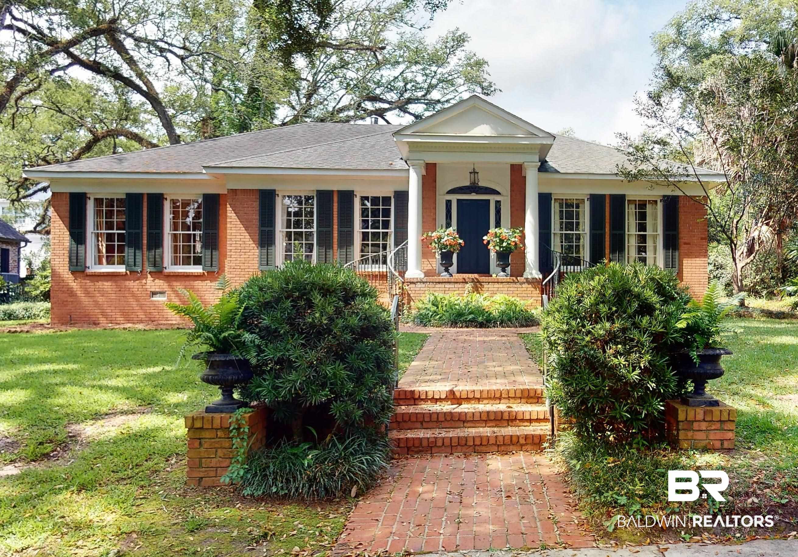 2255 Ashland Pl Avenue Mobile, AL 36607 - Photo 1 of 30