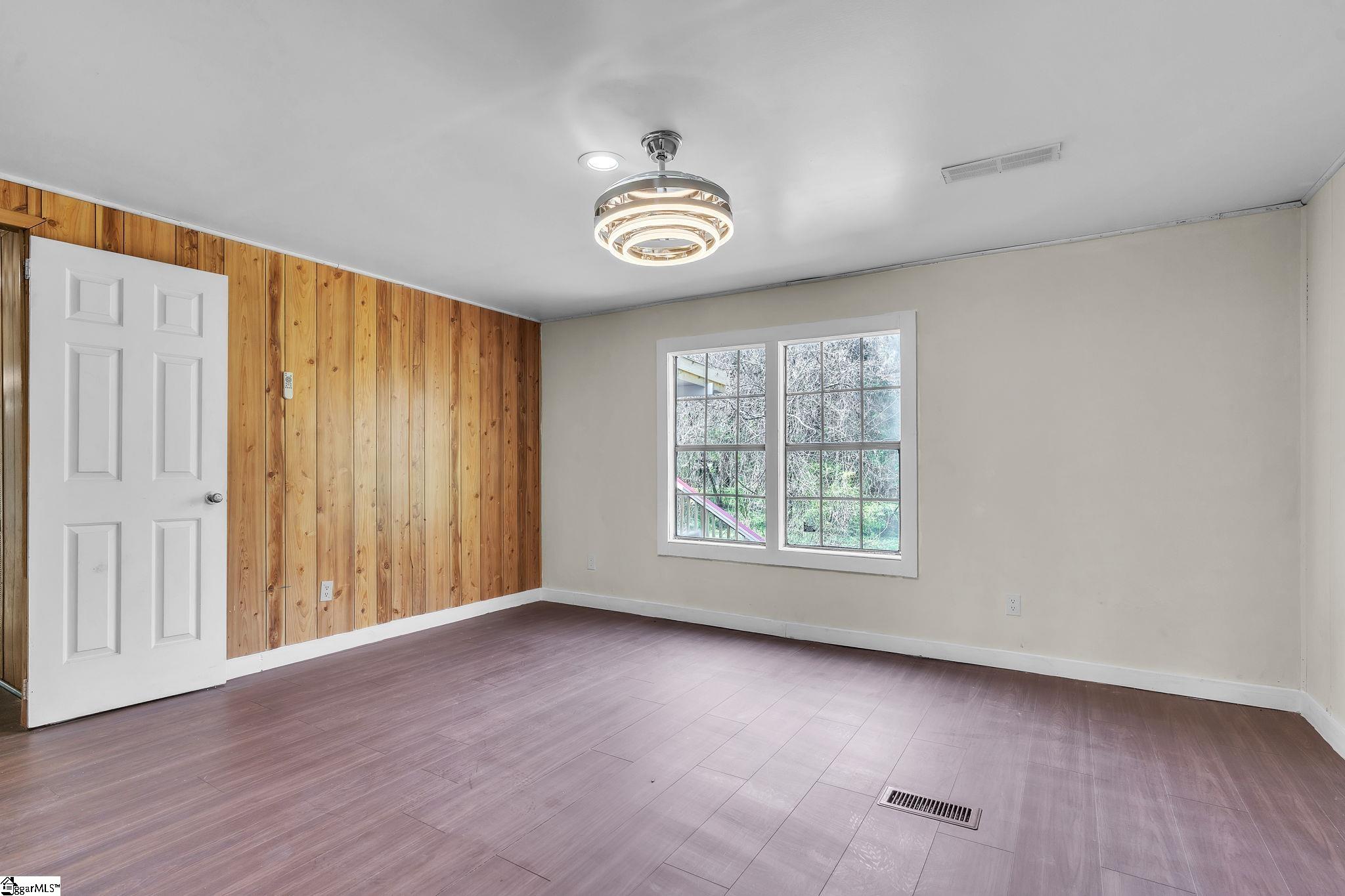 105 Dyar Drive Anderson, SC 29621 - Photo 13 of 32