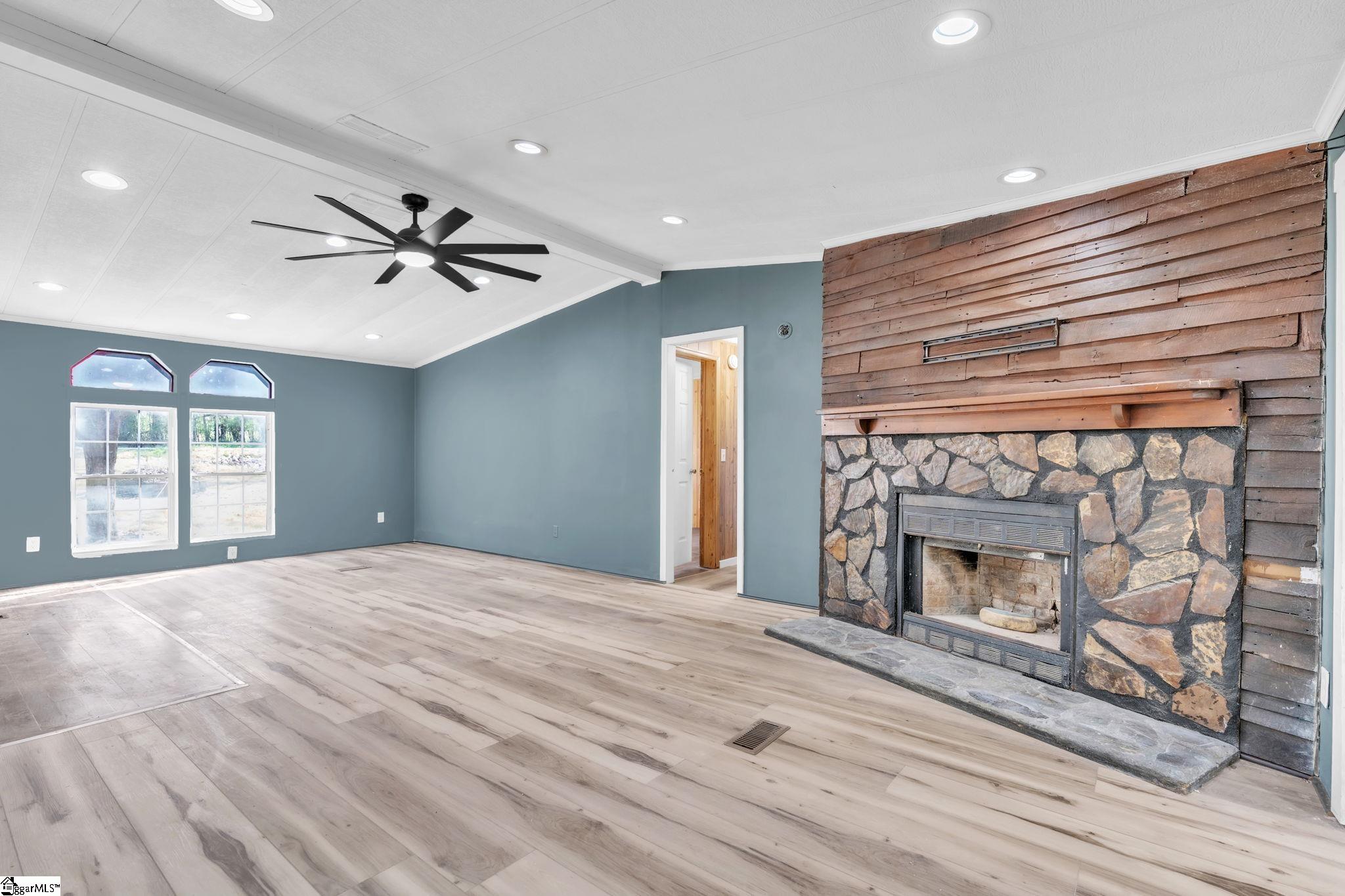 105 Dyar Drive Anderson, SC 29621 - Photo 5 of 32