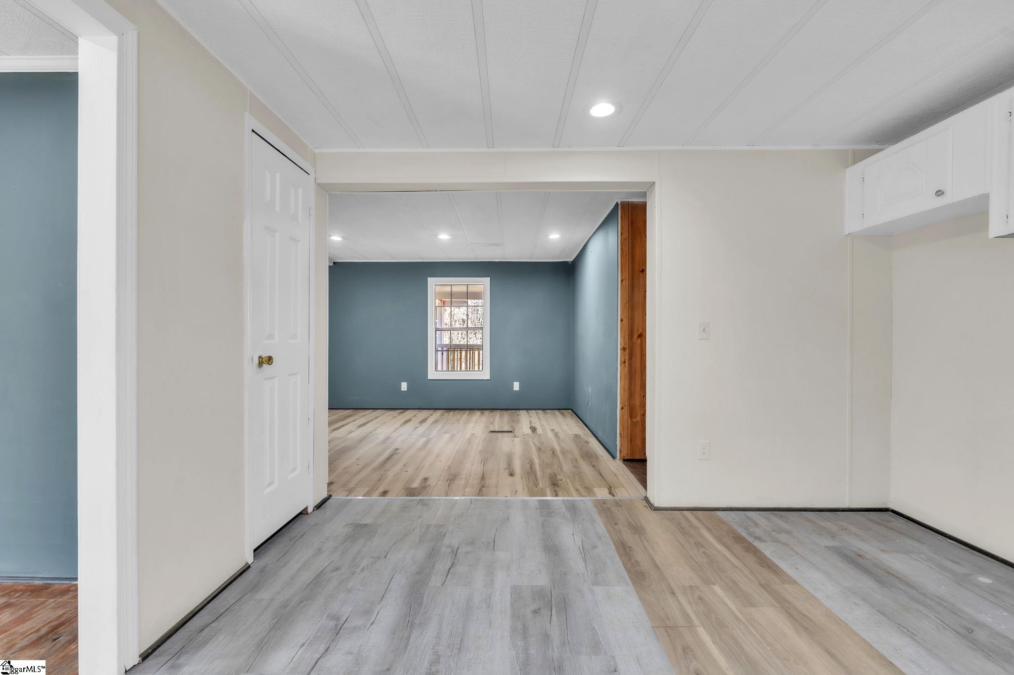 105 Dyar Drive Anderson, SC 29621 - Photo 7 of 32