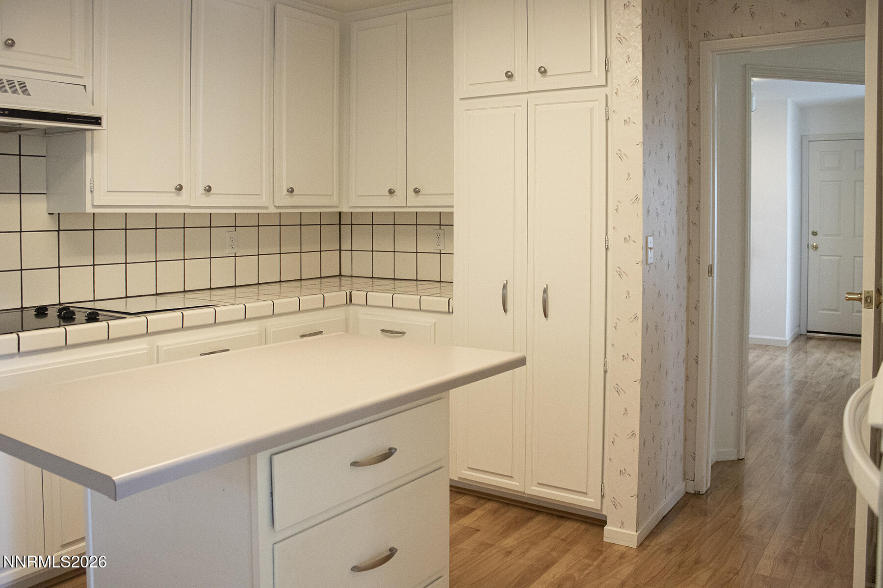 304 Lorraine Court Reno, NV 89509 - Photo 15 of 47 kitchen1