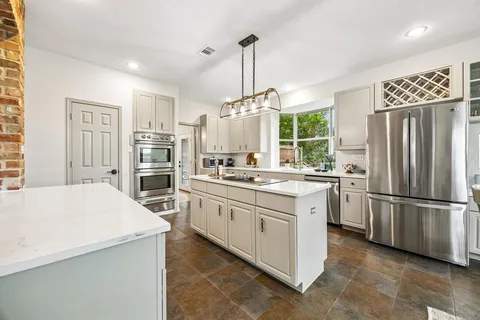 $629,900 | 1300 Edgewood Court, Carrollton, TX 75007