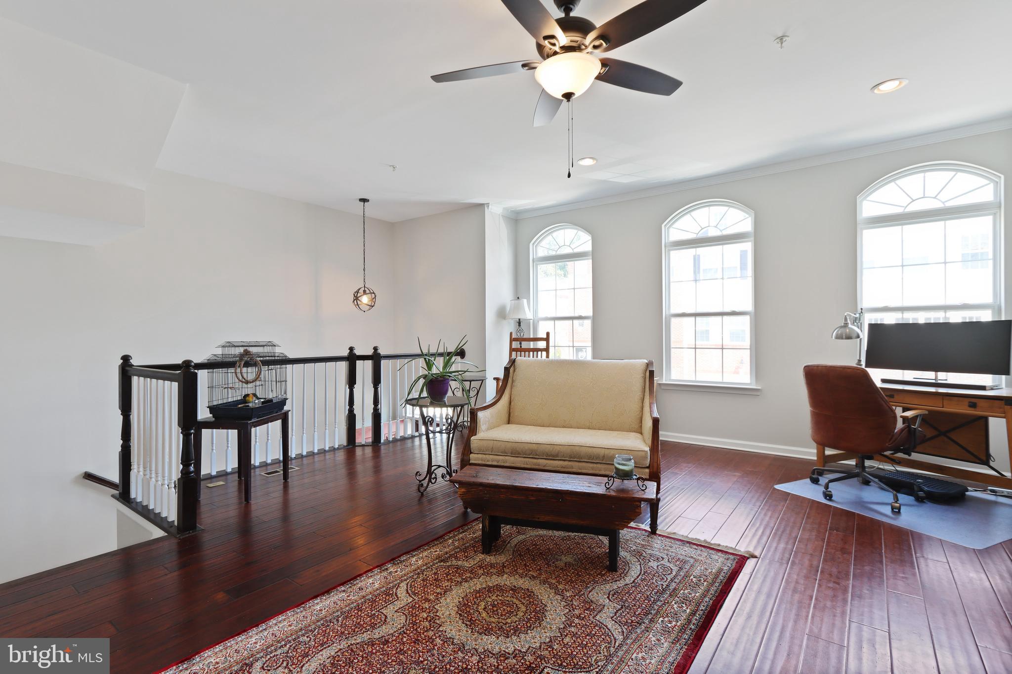 1607 Sun High Terrace Severn, MD 21144 - Photo 4 of 35 Large living room