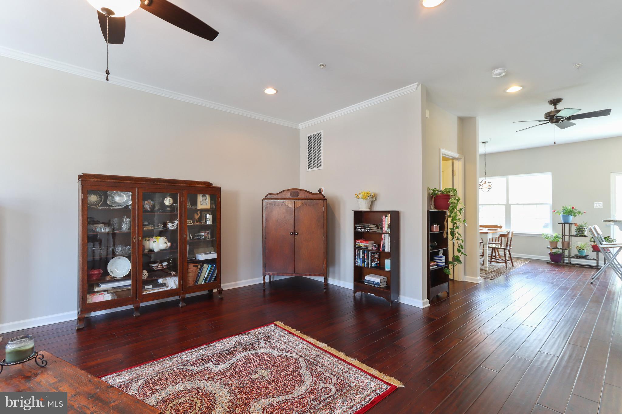1607 Sun High Terrace Severn, MD 21144 - Photo 7 of 35