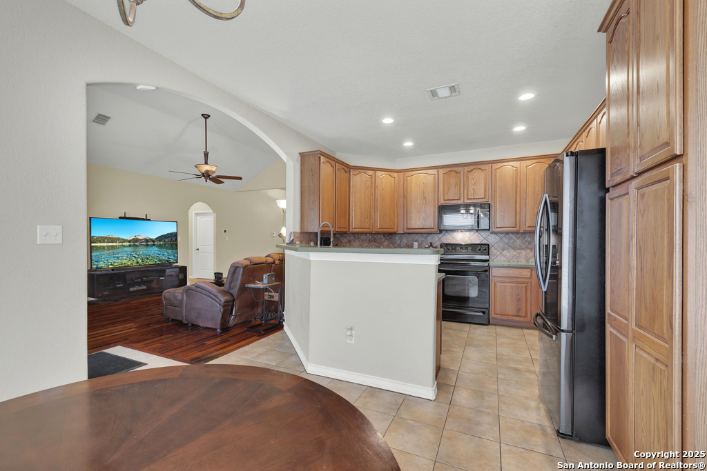 570 Cypress Pass Road Spring Branch, TX 78070 - Photo 13 of 45