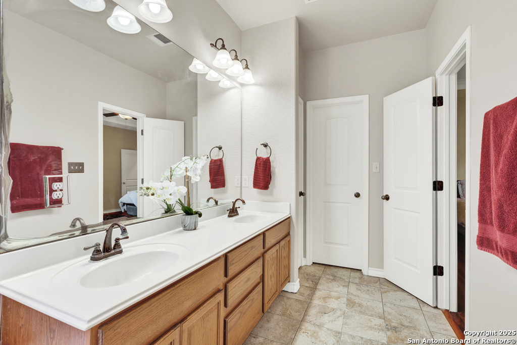 570 Cypress Pass Road Spring Branch, TX 78070 - Photo 21 of 45