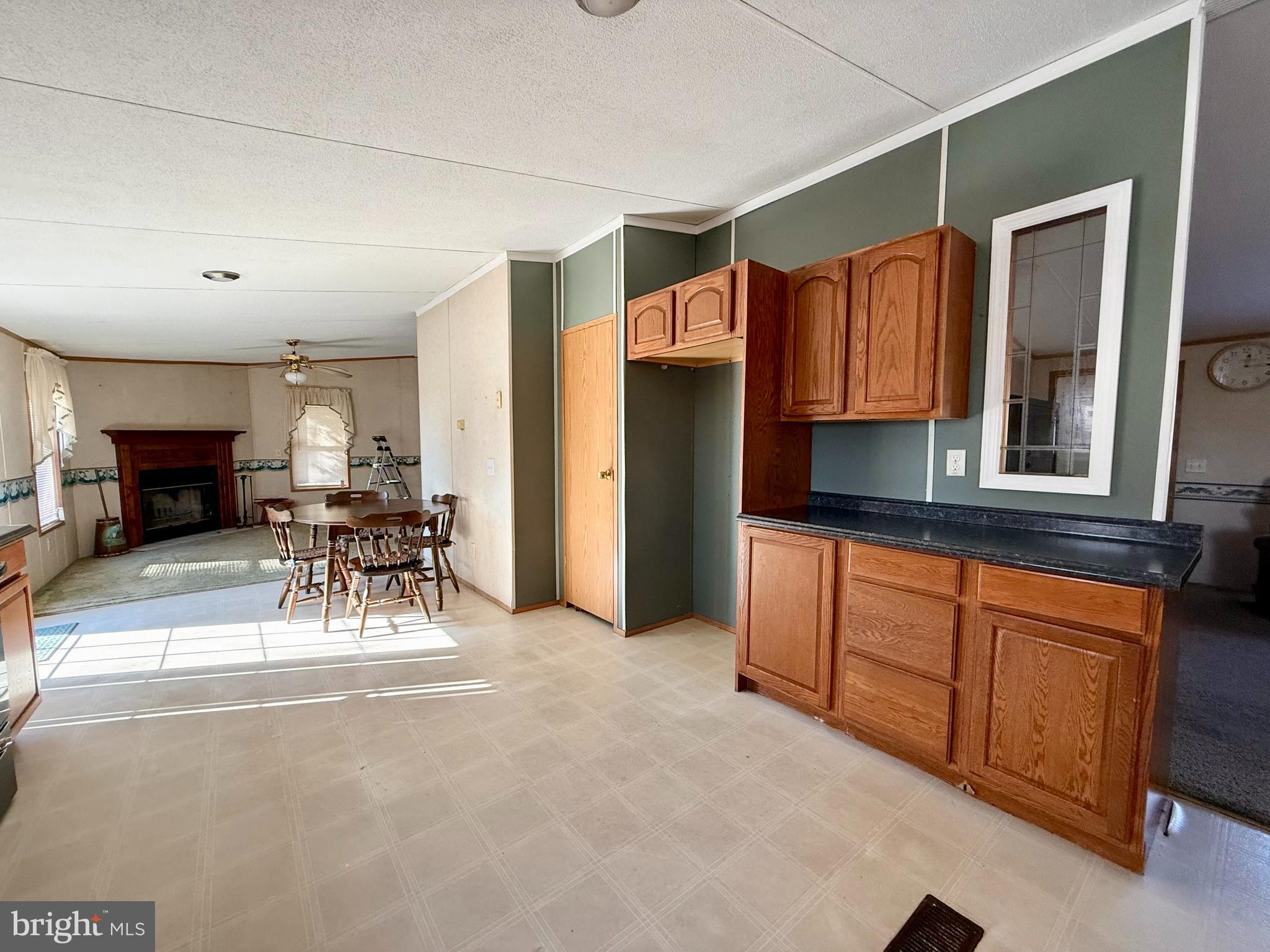 184 Landing Road Newport, NJ 08345 - Photo 11 of 24 Gallery Image 11