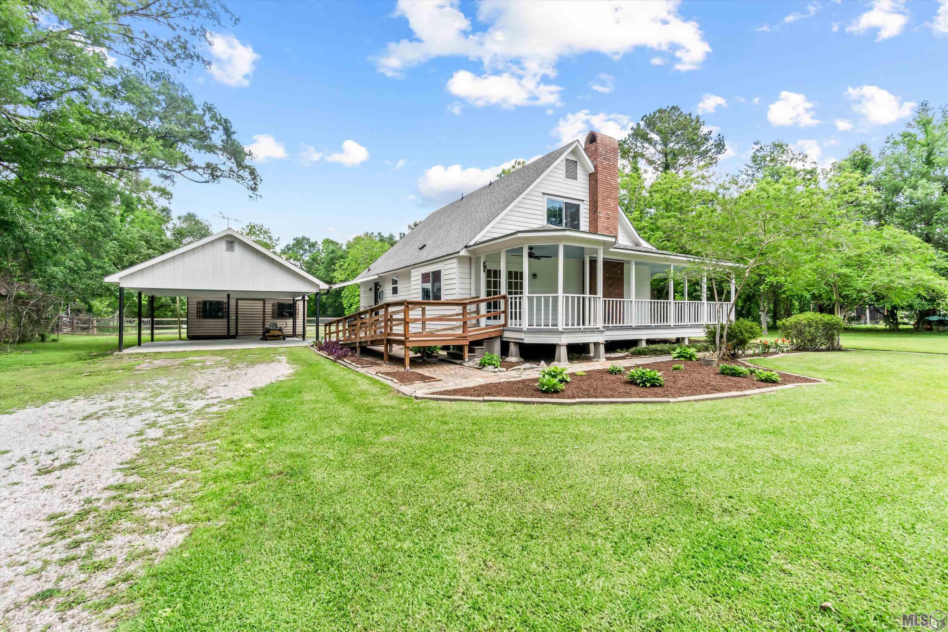 13179 Dee Gautreau Road Gonzales, LA 70737 - Photo 3 of 22 Gallery Image 3