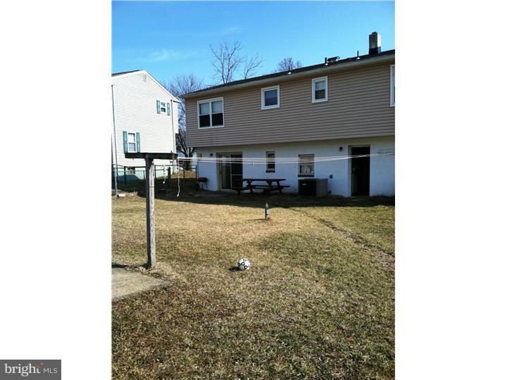 51 Heather Road Newark, DE 19702 - Photo 15 of 16 Exterior Back