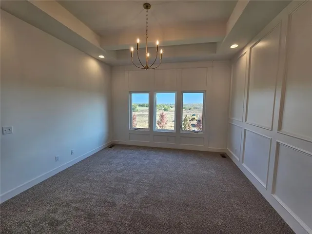 $909,900 | 11289 South Sunray Drive, Olathe, KS 66061