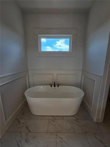 $909,900 | 11289 South Sunray Drive, Olathe, KS 66061