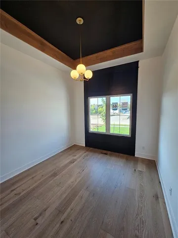 $909,900 | 11289 South Sunray Drive, Olathe, KS 66061