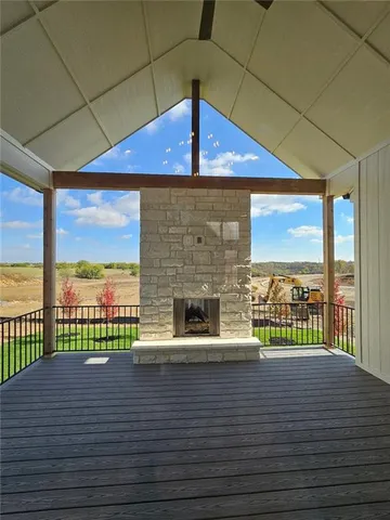 $909,900 | 11289 South Sunray Drive, Olathe, KS 66061