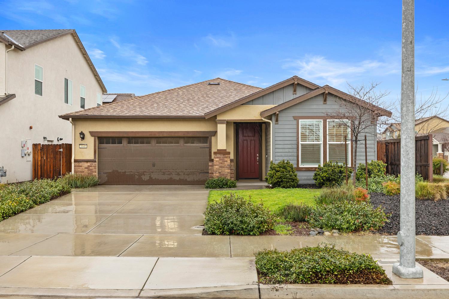 1640 Carrara Lane Ripon, CA 95366 - Photo 1 of 40