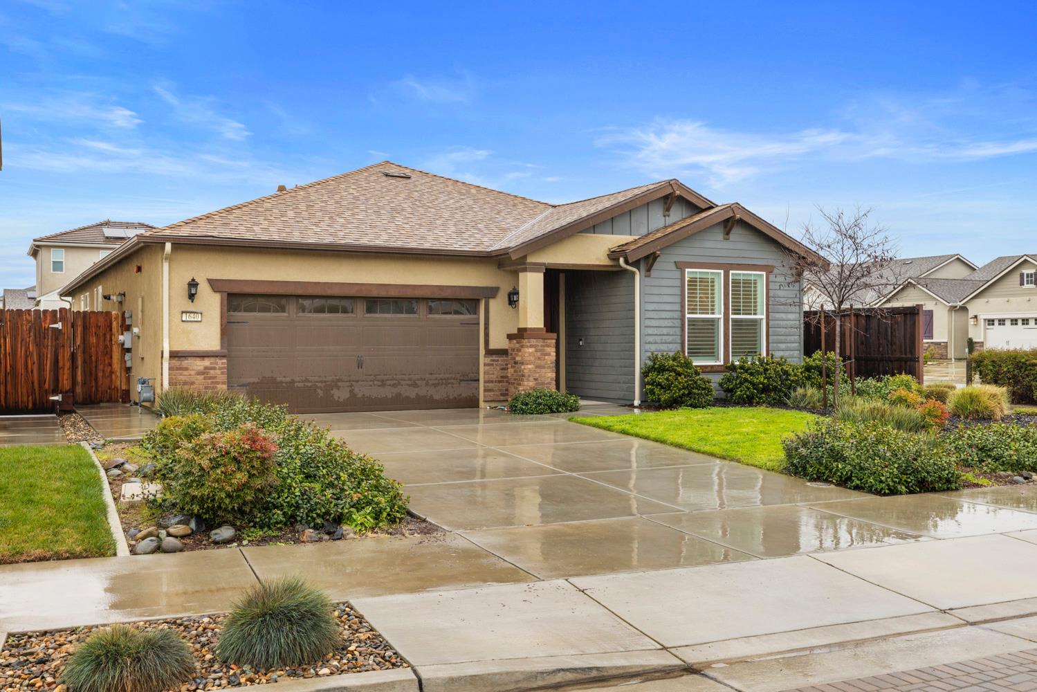 1640 Carrara Lane Ripon, CA 95366 - Photo 3 of 40