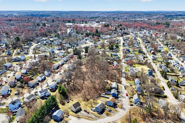 $400,000 | 528-9-1 Atlanta Street, Haverhill, MA 01832