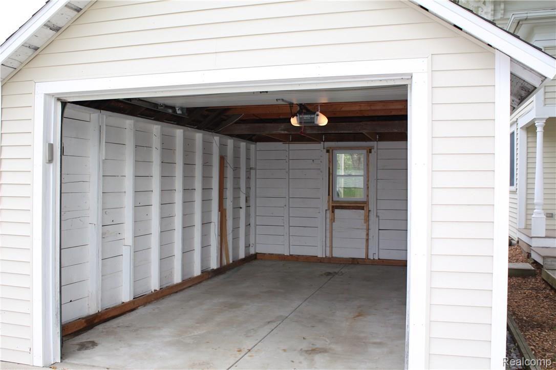 9319 Beecher Road Flushing, MI 48433 - Photo 17 of 67 IMG_2177.jpg
