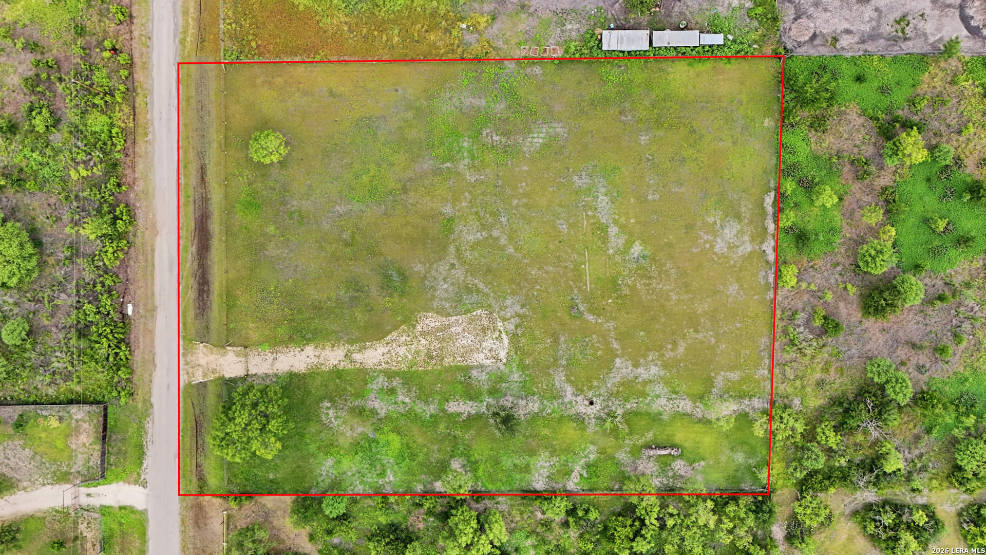 4647 County Road Hondo, TX 78861 - Photo 17 of 18