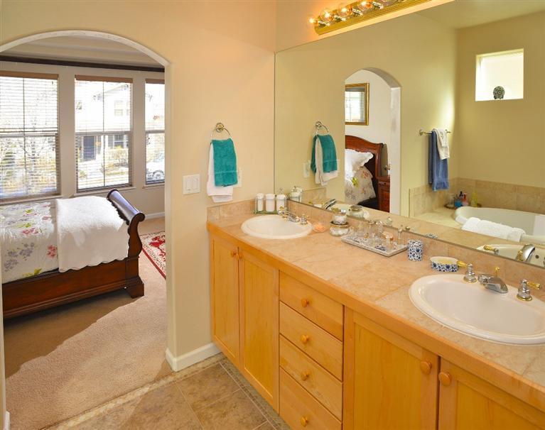 30 Eagle Ranch Road Eagle, CO 81631 - Photo 19 of 25 Master bathroom