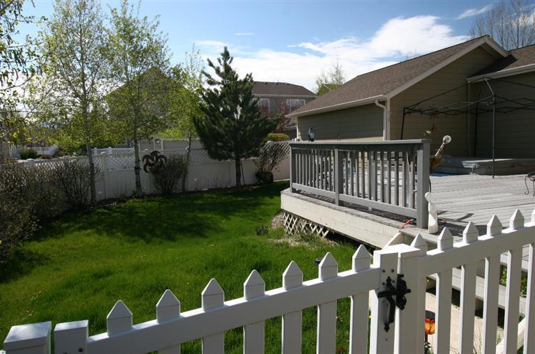 30 Eagle Ranch Road Eagle, CO 81631 - Photo 4 of 25 Back yard