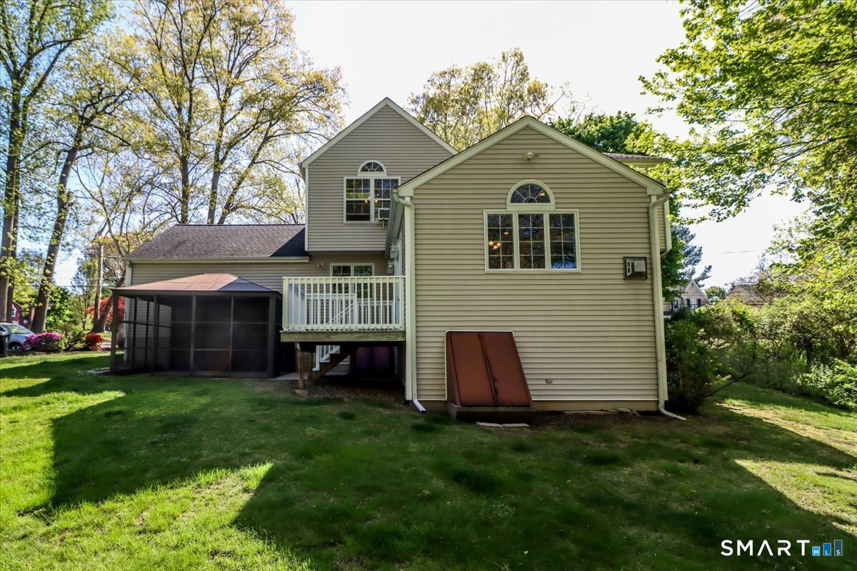 315 Booth Hill Road Trumbull, CT 06611 - Photo 28 of 33