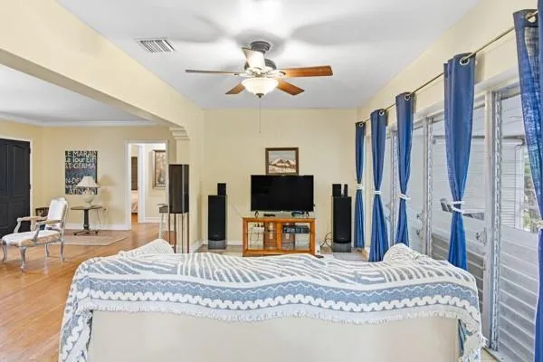 $1,200,000 | 54 Northeast 103rd Street, Miami Shores, FL 33138