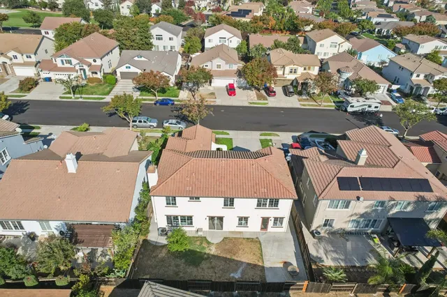 $549,000 | 1412 Cliff Swallow Drive, Patterson, CA 95363