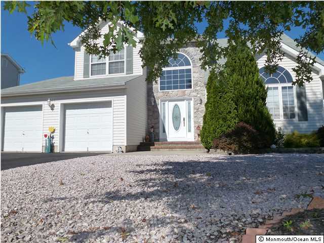 113 Sullivan Road Brick, NJ 08724 - Photo 1 of 24 Primary Photo