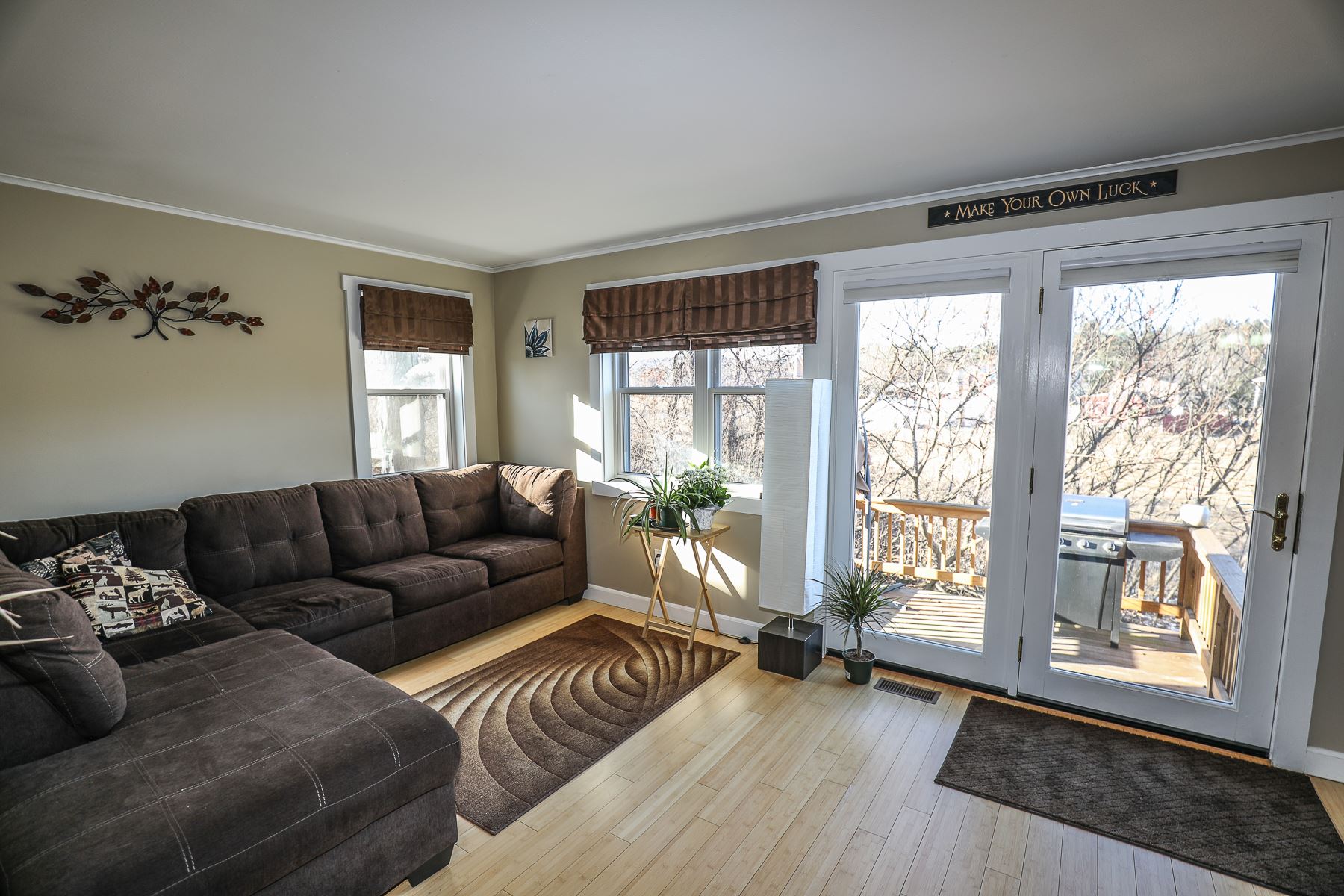 465 North River Road Milford, NH 03055 - Photo 1 of 29