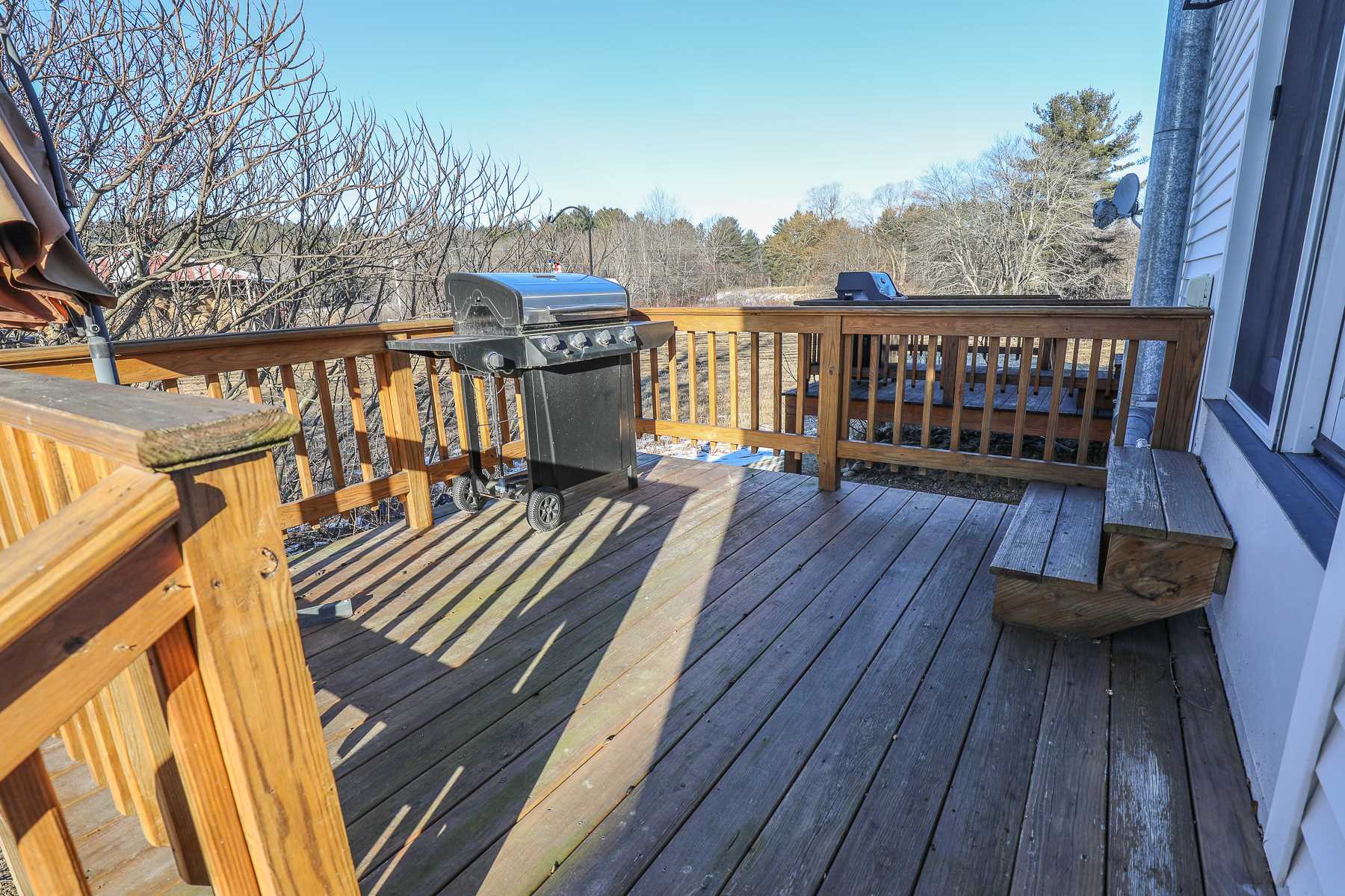 465 North River Road Milford, NH 03055 - Photo 4 of 29
