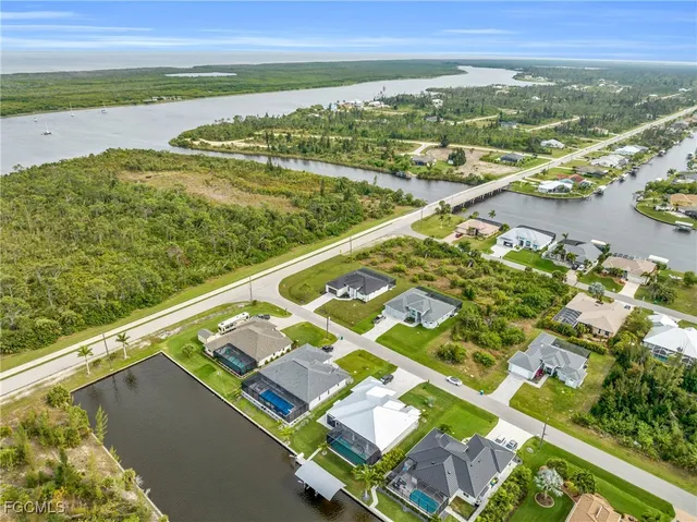 $580,000 | 15401 Aqua Circle, Port Charlotte, FL 33981