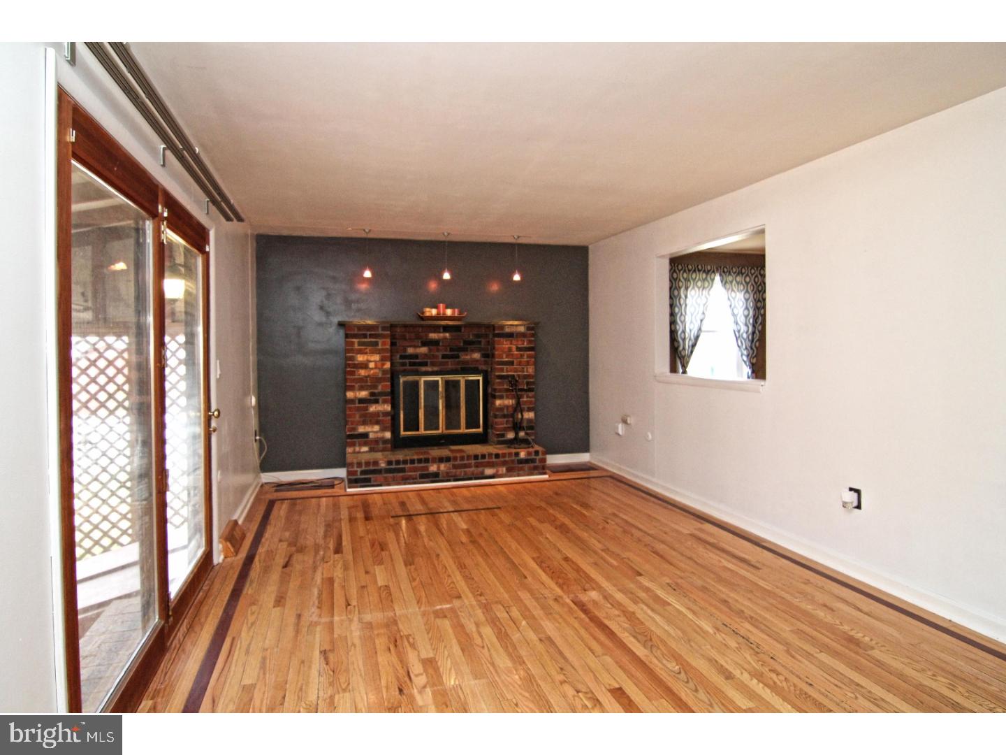 7565 Buttercup Road Macungie, PA 18062 - Photo 3 of 21 Gallery Image 3