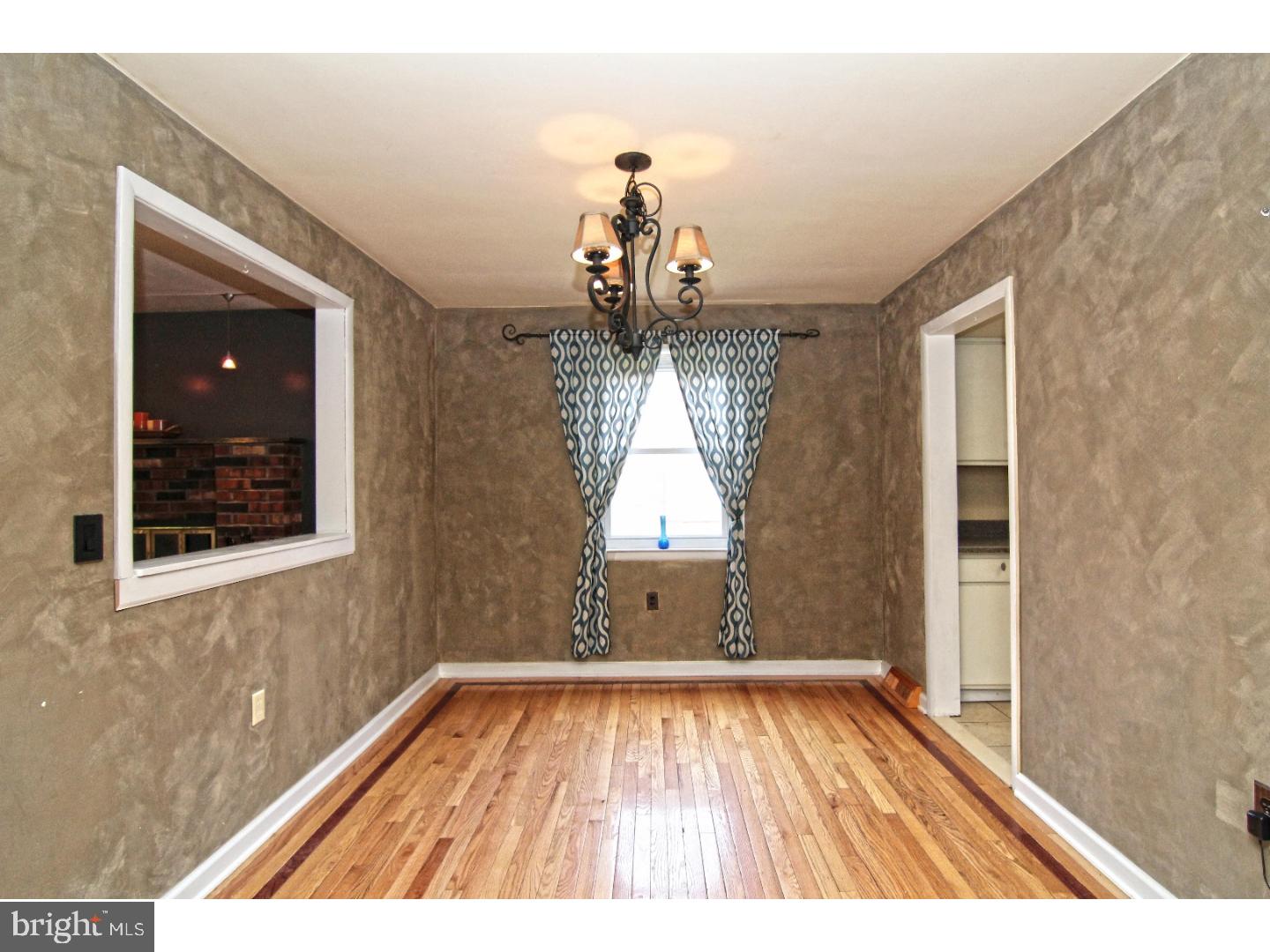7565 Buttercup Road Macungie, PA 18062 - Photo 4 of 21 Gallery Image 4