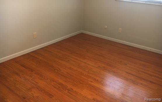 644 Sheffield Road Auburn Hills, MI 48326 - Photo 18 of 34