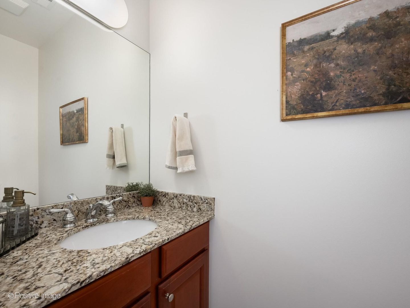1453 West Irving Park Road, Unit 305 Chicago, IL 60613 - Photo 19 of 22