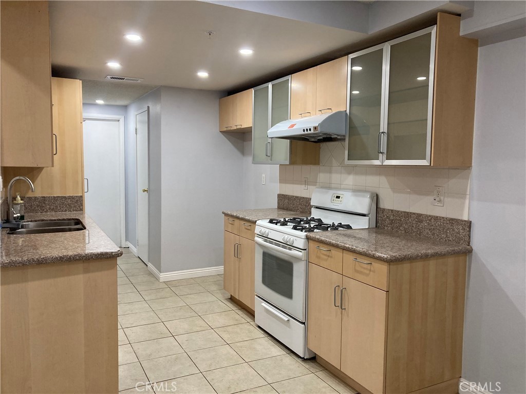 12122 Ferris Road, Unit 1 El Monte, CA 91732 - Photo 14 of 19