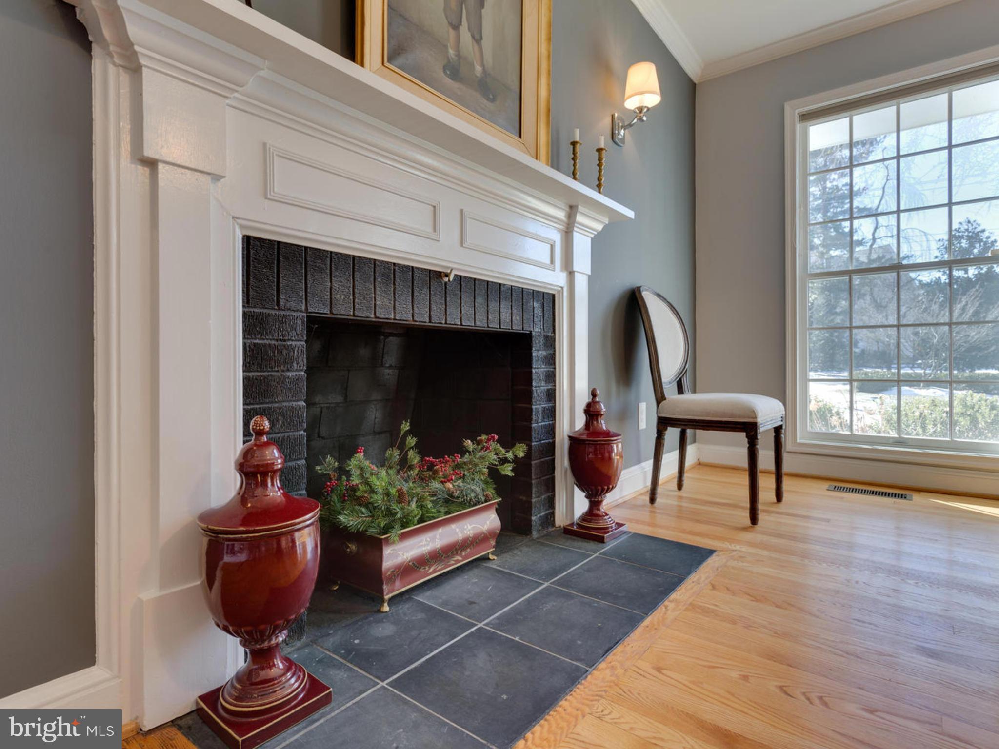 1245 Kurtz Road McLean, VA 22101 - Photo 11 of 26 Dining Room