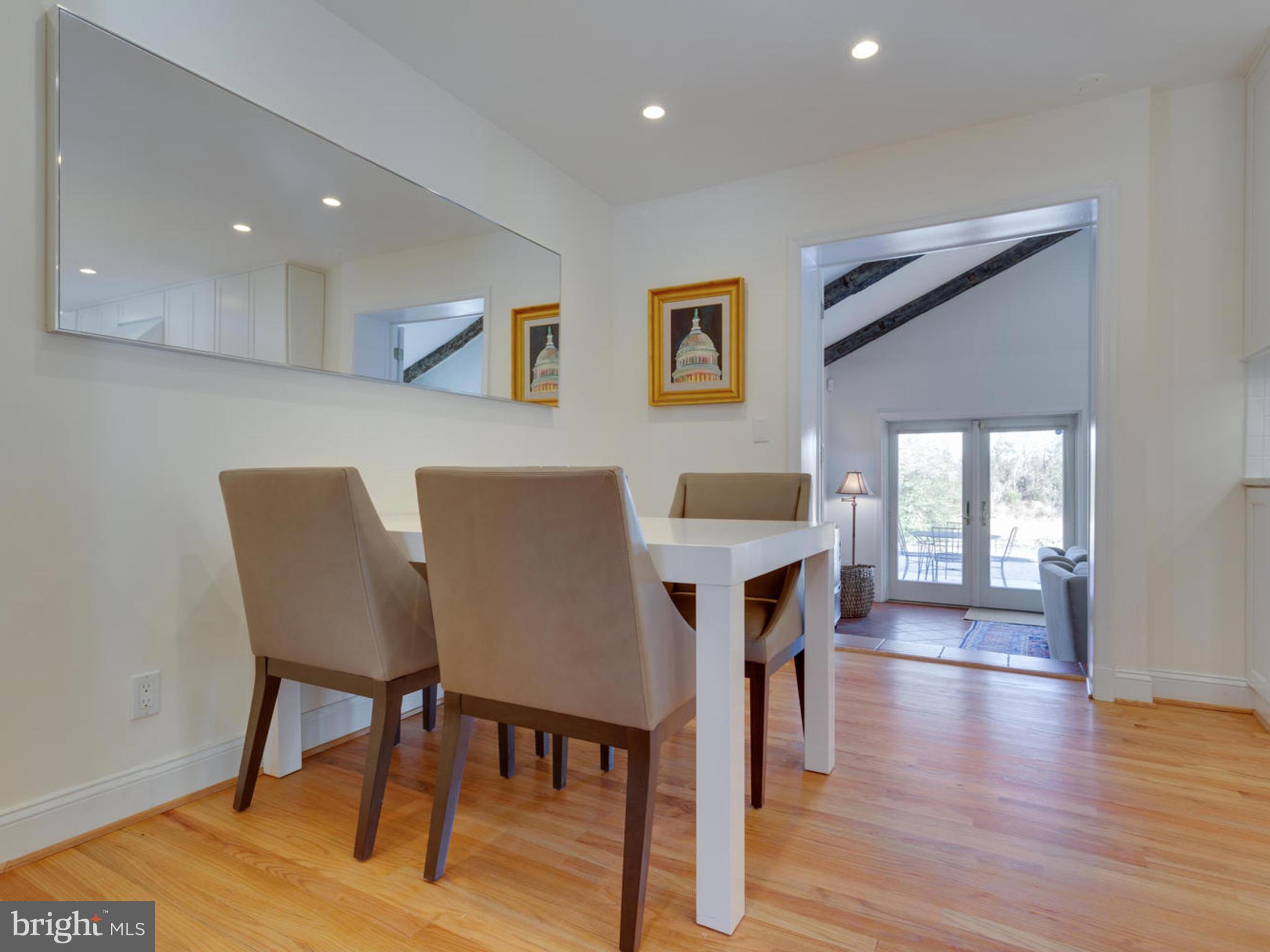 1245 Kurtz Road McLean, VA 22101 - Photo 15 of 26 Breakfast Room