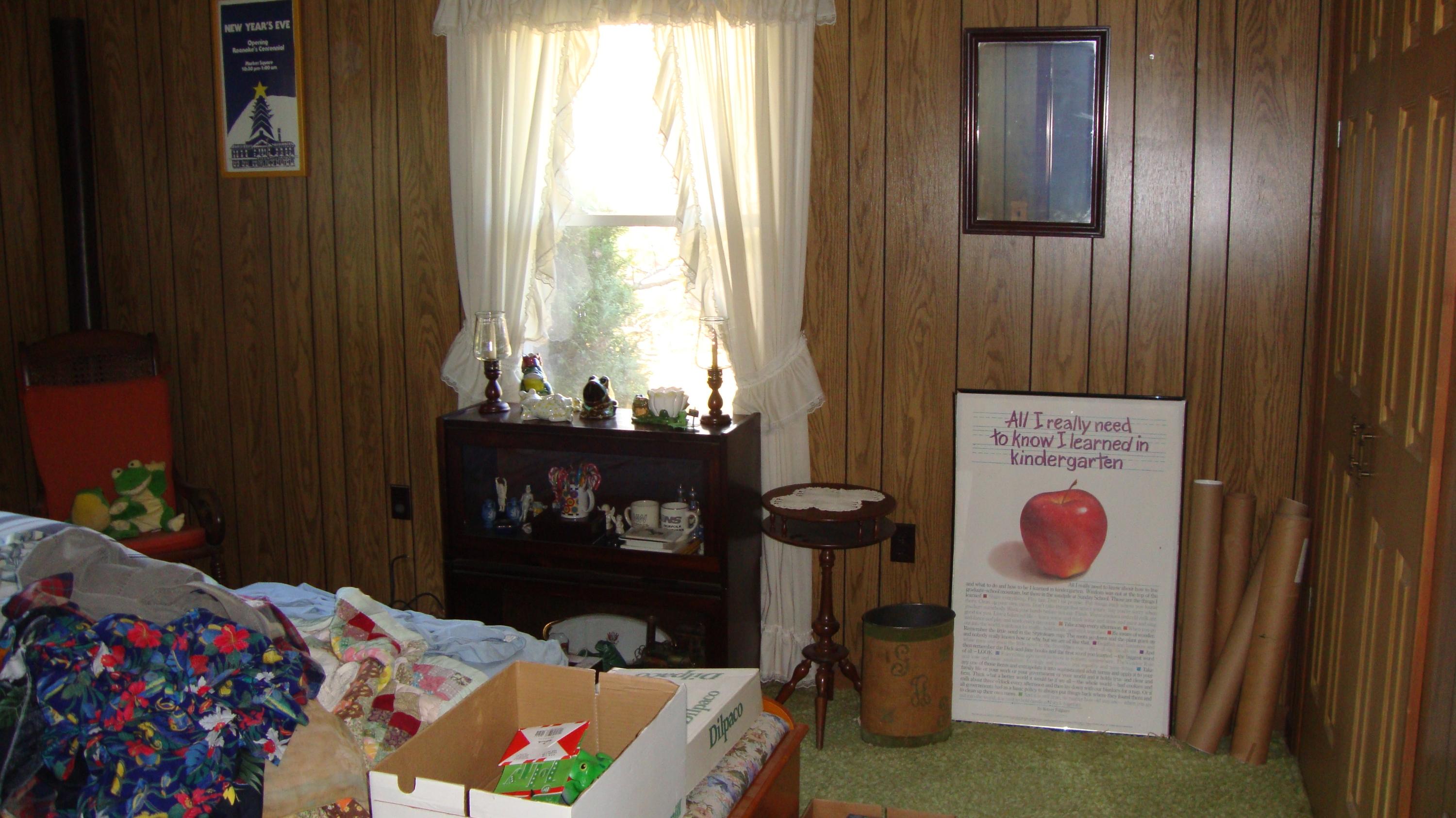 11104 Dickerson Mill Road Moneta, VA 24121 - Photo 16 of 47 Bedroom Number 3