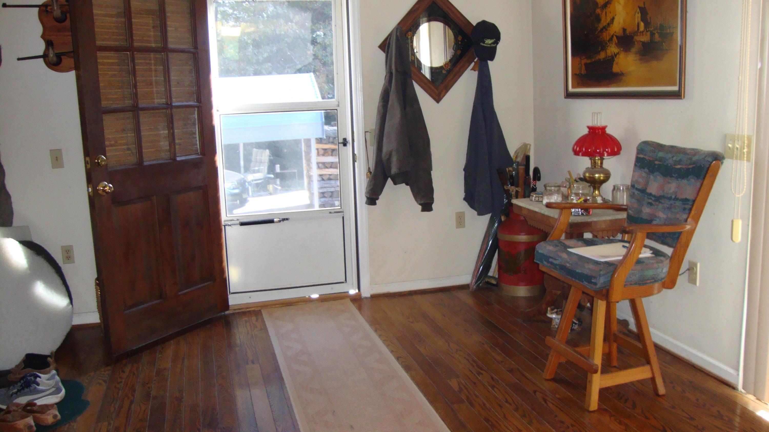 11104 Dickerson Mill Road Moneta, VA 24121 - Photo 22 of 47 Dining Area Off The Kitchen