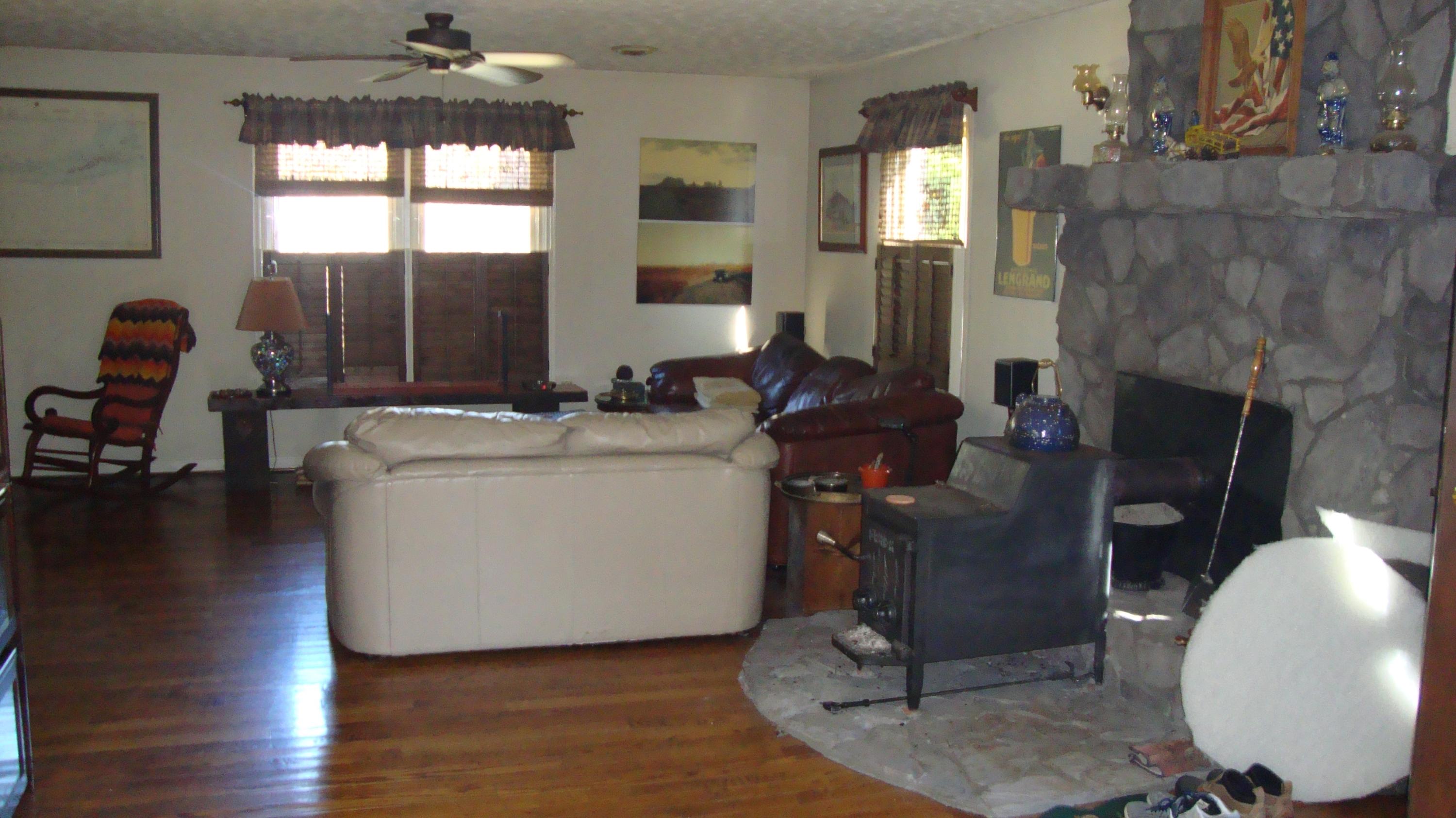 11104 Dickerson Mill Road Moneta, VA 24121 - Photo 23 of 47 Wood Stove In The Great Room Stays